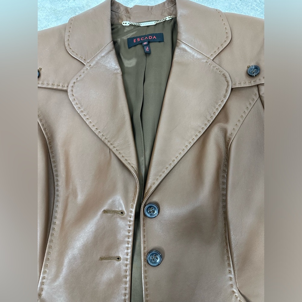 Escada Leather Jacket - image 6